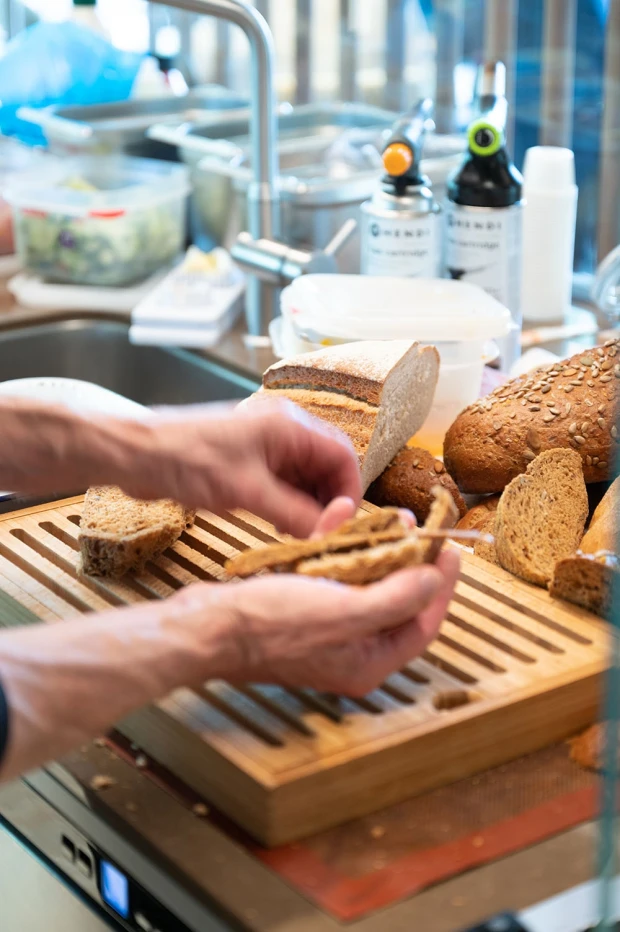 Hartig-hapje-high-tea-Kasteel-Bijstervelt