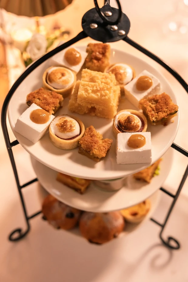 Babyshower, babyborrel of gender reveal, high tea Kapel Montfort