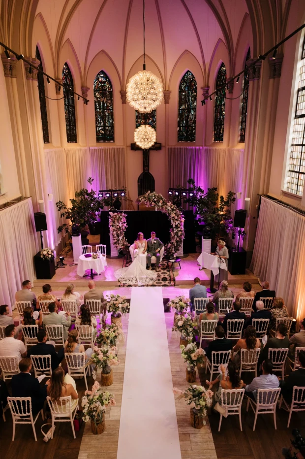 Ceremonie in Kapel Montfort